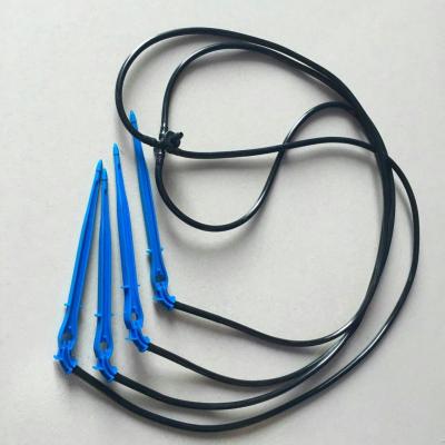 Một trong bốn mũi tên nhỏ giọt